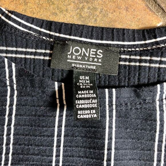 Jones New York Black White Strips Tie Bottom Capped Sleeves Medium - Picture 5 of 7